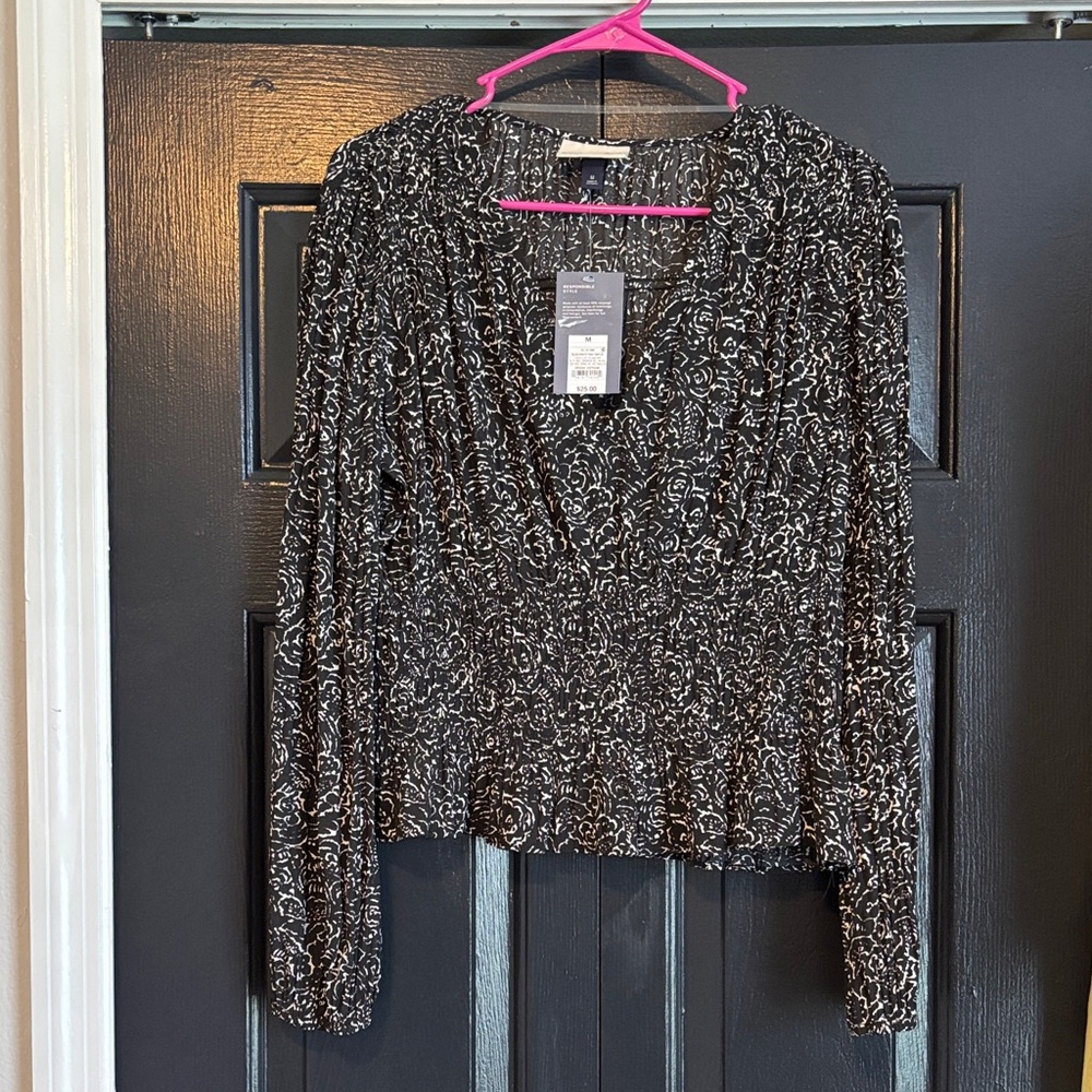 Universal Thread Black and White Patterned Blouse